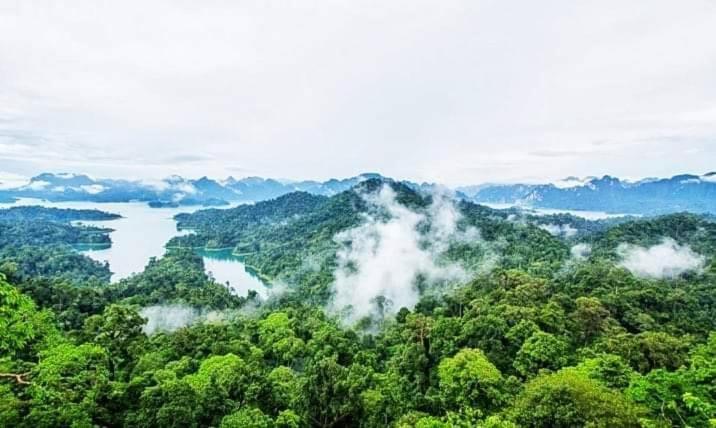 The Royal Bamboo Lodges - Sha Certified Khao Sok National Park Εξωτερικό φωτογραφία